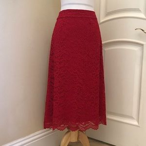 Nuvola red lace midi skirt